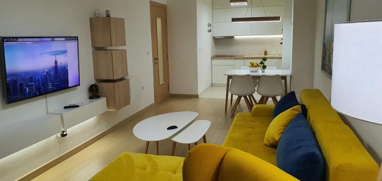 Lux Apartment Flatiron Skopje Eksteriør bilde