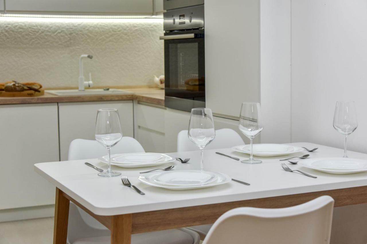 Lux Apartment Flatiron Skopje Eksteriør bilde