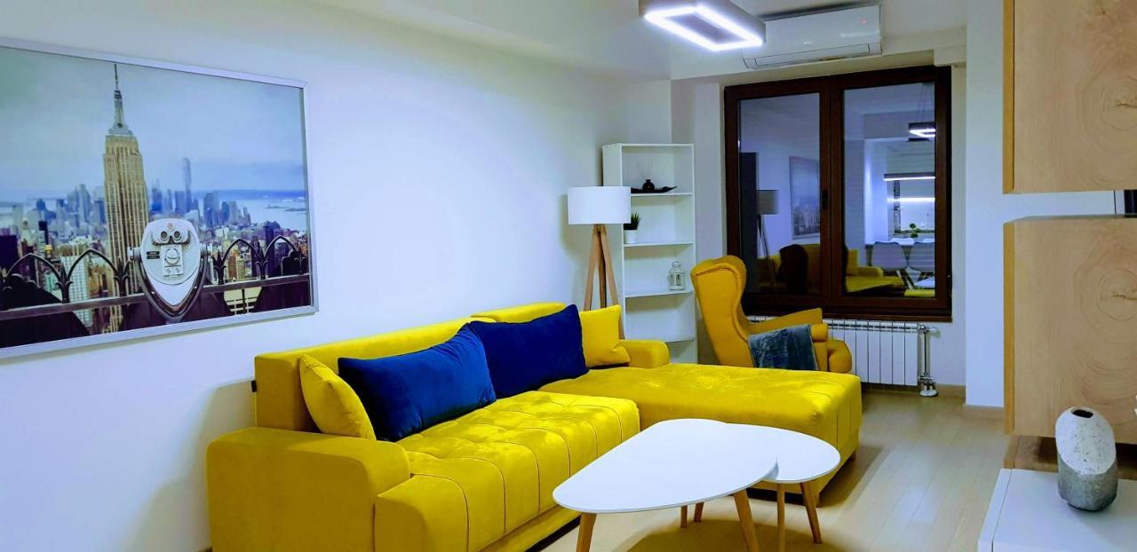 Lux Apartment Flatiron Skopje Eksteriør bilde